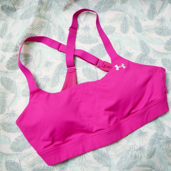 Under Armour Other - ✨NEW✨UNDER ARMOUR Criss Cross Strappy Sports Bra